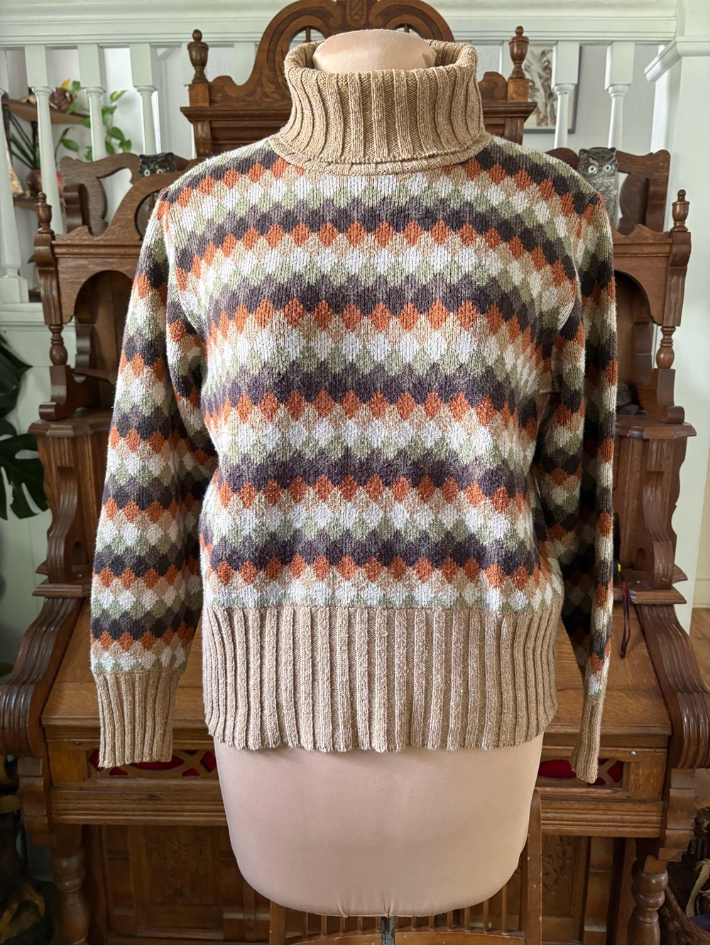 Turtleneck Argyle Knit 90s Sweater in Tan, Orange & Olive